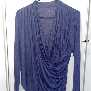 Athleta long sleeved top
